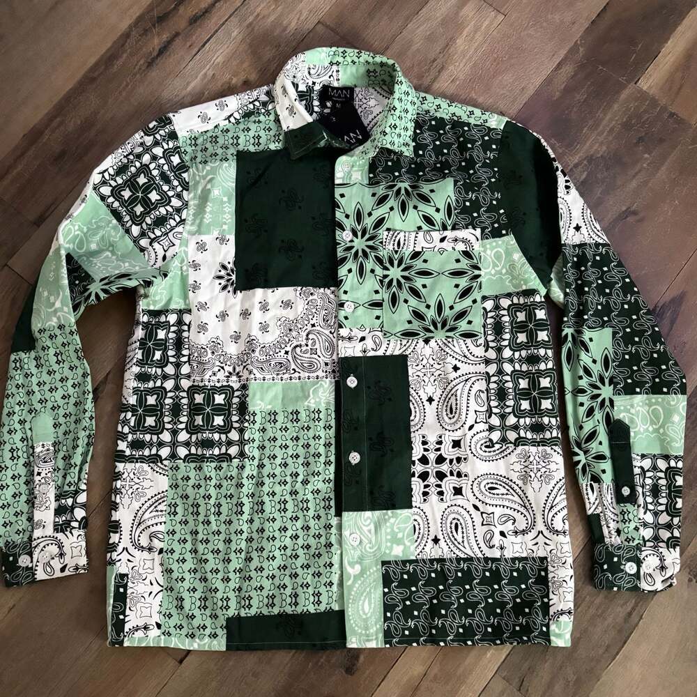 BoohooMAN Patchwork Green Bandana Print NWT Long Sleeve Shirt Green Size M